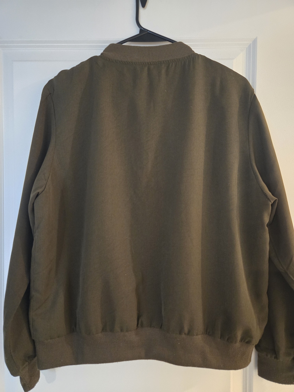 Cozy Casual Olive Bomber Jacket with Snap Pockets - Picture 3 of 3
